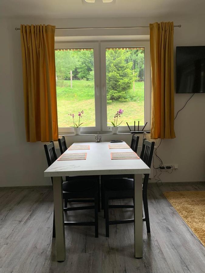 Apartman U Lomu Dolni Morava Ngoại thất bức ảnh